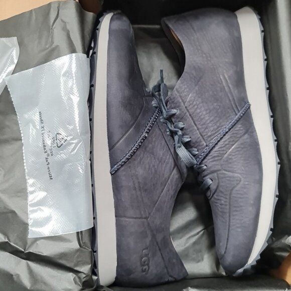 UGG Men's Trigo Unlined Sneaker - Picture 2 of 3